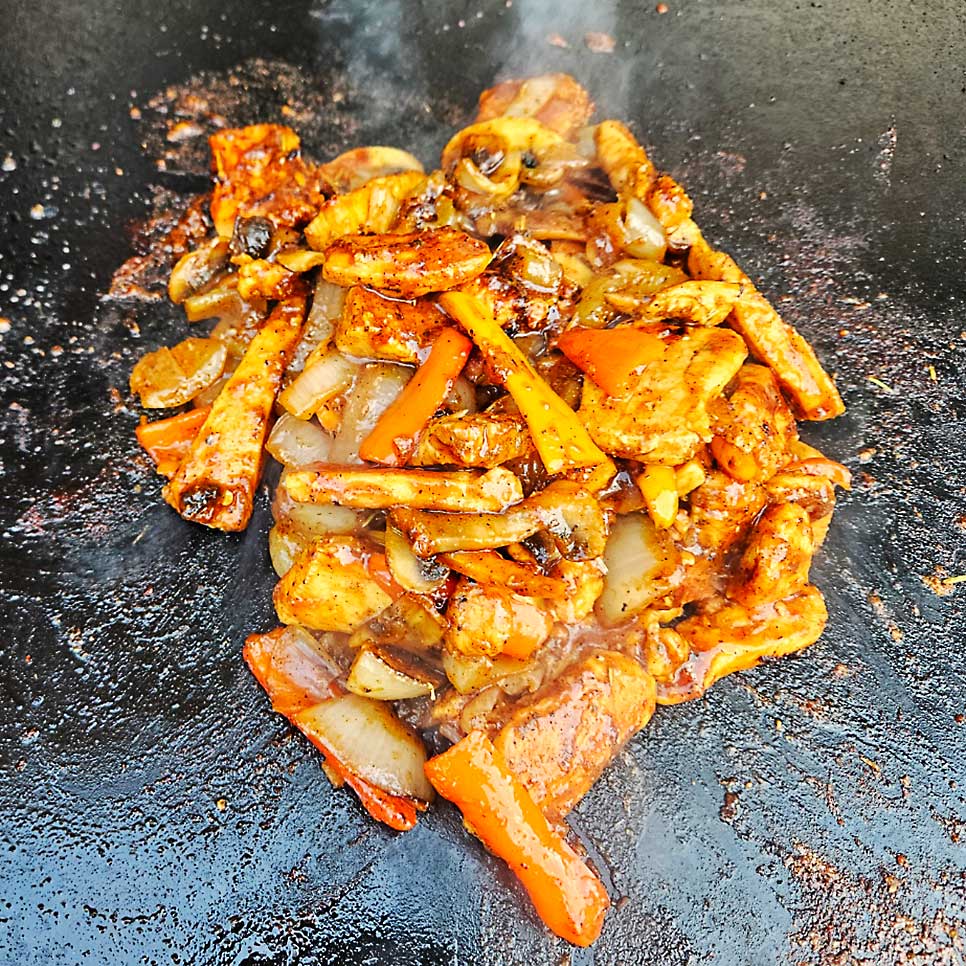 Chicken Grilled with Golden Mustard Sauce